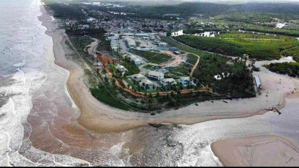 Baixio - Praia e pé na areia! Ponta de Inhambupe Esplanada Exterior foto